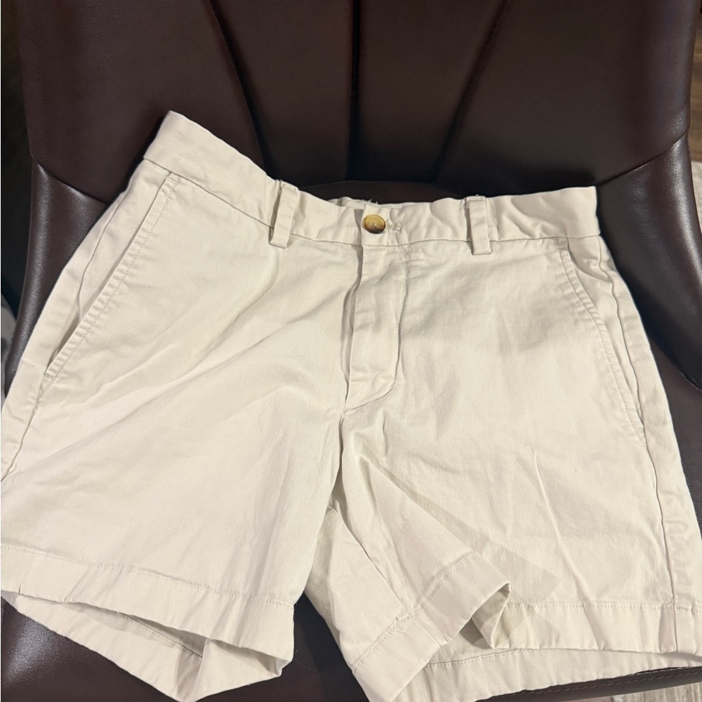 5” inseam Vineyard Vines Breaker Shorts